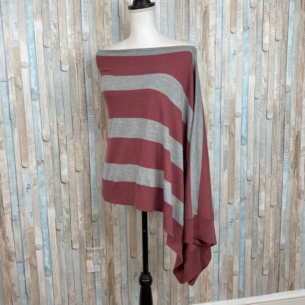 Soft‎ Surroundings OS Striped Asymmetric Red Gray Cozy Knit Poncho Wrap Sweater